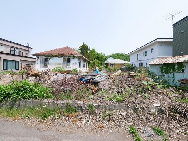 Land for Sale in Minami-ku, Sapporo - 633.87 sqm - Thumbnail 2