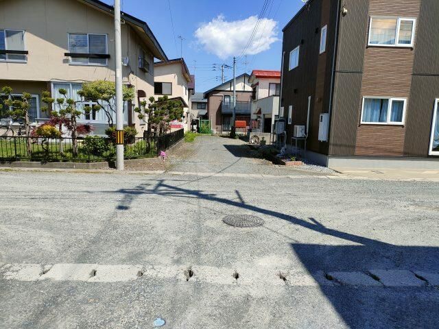 Residential Land for Sale in Hirosaki, Aomori - 282.93 sqm - Thumbnail 3
