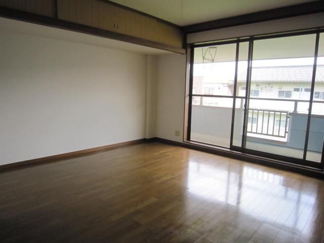 1K Apartment for Rent in Nonoichi City, Ishikawa - Thumbnail 2