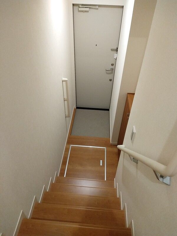 Modern 2SLDK Apartment in Tachikawa, Tokyo - Image 1