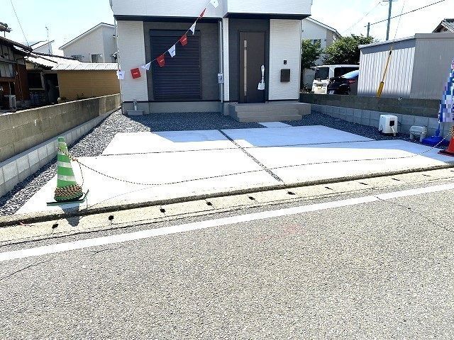 New 4LDK House for Sale in Sue, Fukuoka | Near Shinbaru Station - Thumbnail 3