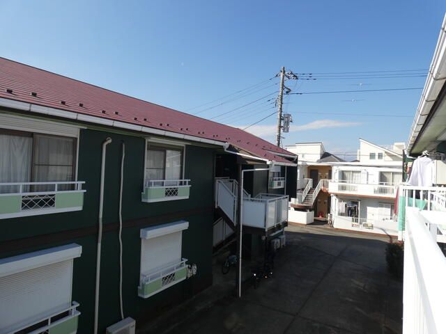 Chigasaki 3DK Apartment for Rent Near Tsujido Station - Thumbnail 2