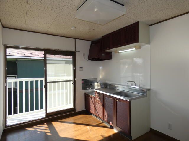 Chigasaki 3DK Apartment for Rent Near Tsujido Station - Thumbnail 3