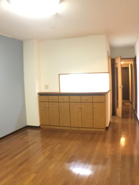 3LDK Apartment for Rent near Toda Park Station, Saitama - Thumbnail 4