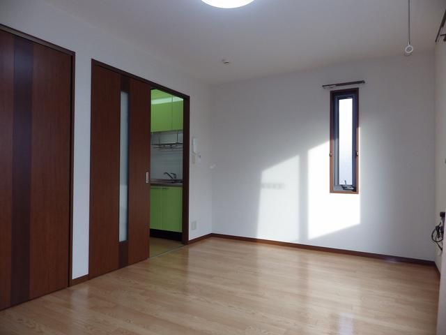 1SK Apartment for Rent in Matsumoto, Nagano - 50,000 Yen - Thumbnail 4