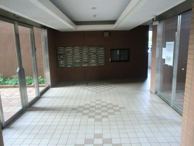 3LDK Apartment for Rent in Mitaka, Tokyo 71.50m² - Thumbnail 3