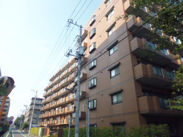 3LDK Apartment for Rent in Mitaka, Tokyo 71.50m² - Thumbnail 2