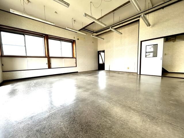 Commercial Property for Rent in Tsuruoka City, Yamagata - 136.20 sqm - Thumbnail 4