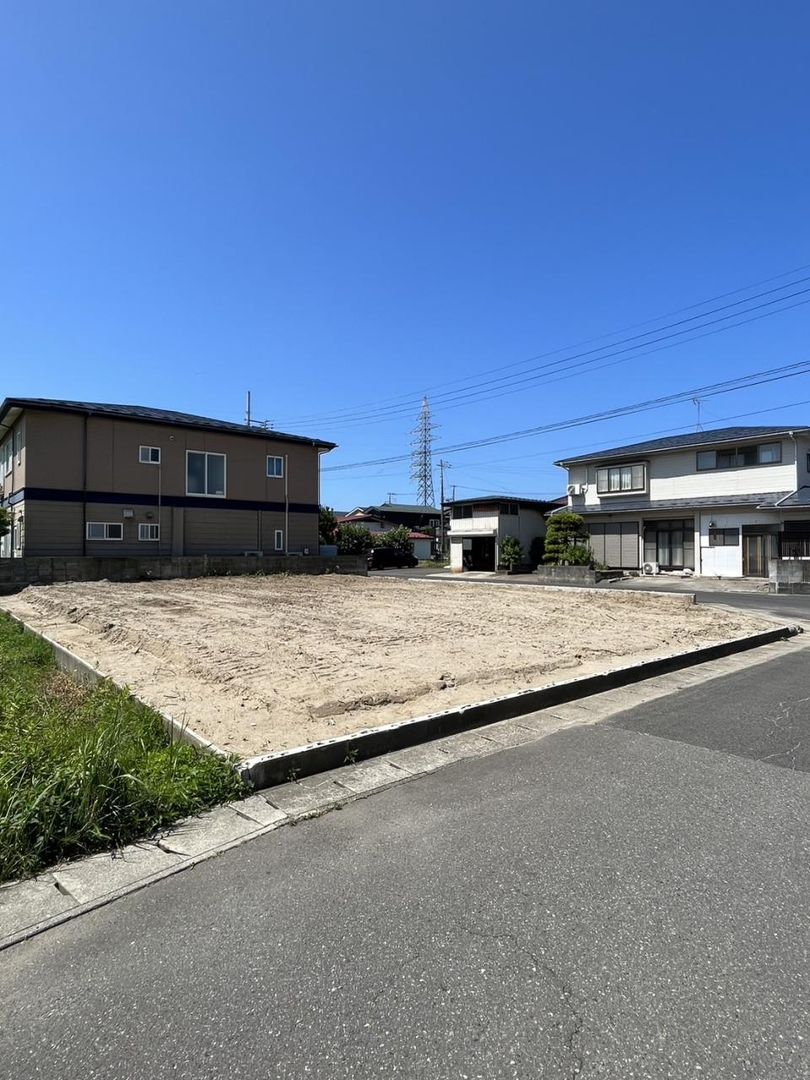 Land for Sale in Yurihonjo, Akita - 165.29 sqm Corner Lot - Thumbnail 3