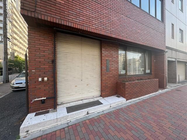 Iijima Building Commercial Space for Rent in Koto, Tokyo - Thumbnail 3