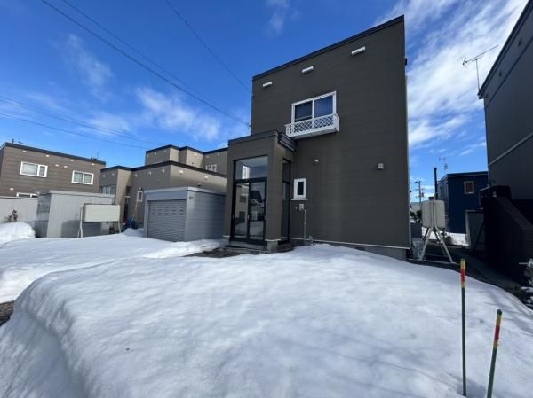 4LDK House for Sale in Quiet Ebetsu, Hokkaido | 262.64 sqm Land - Thumbnail 3