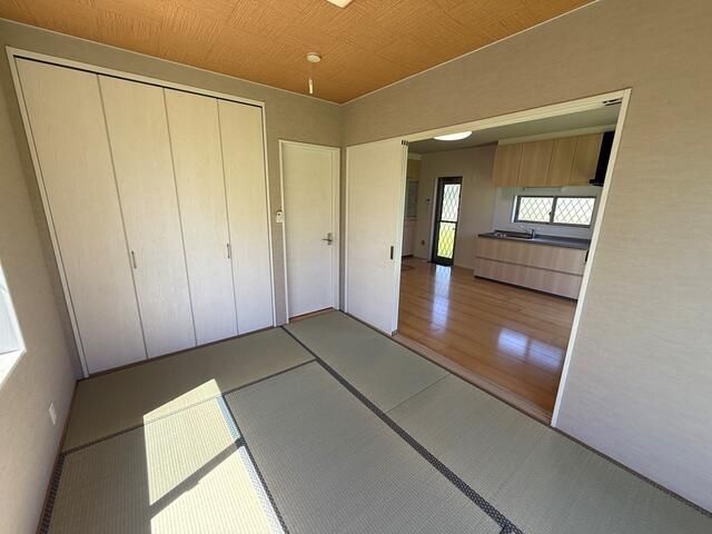 4SLDK House for Sale in Tateyama, Chiba with Garden and Parking - Image 22
