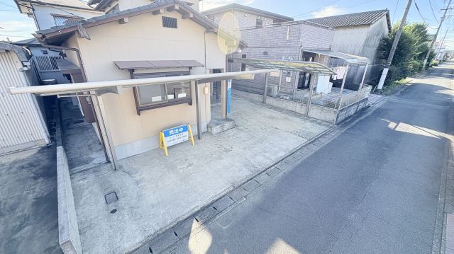 4LDK House for Sale in Chikugo City, Fukuoka - Image 1