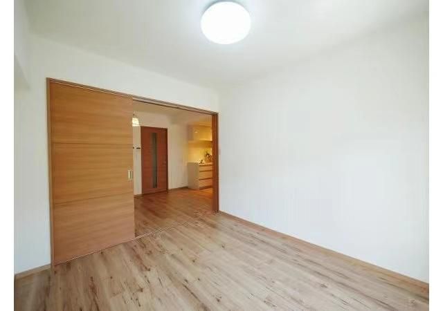 3DK Condo for Sale in Kawaguchi, Saitama - Near Kawaguchi Station - Thumbnail 4