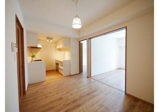 3DK Condo for Sale in Kawaguchi, Saitama - Near Kawaguchi Station - Thumbnail 2