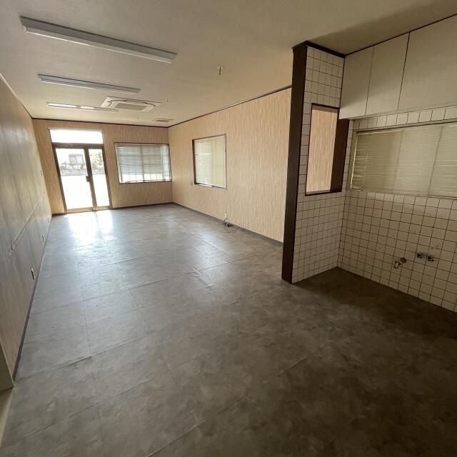 Residential Shop 76.17m² 2DK for Rent in Mobara, Chiba - Thumbnail 4