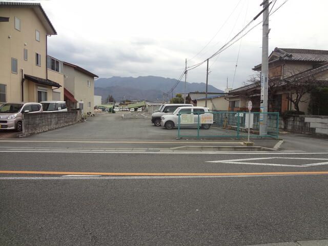 Commercial Land for Lease in Central City, Yamanashi - Image 1