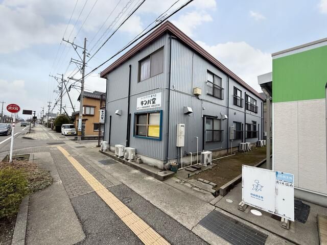 Apartment Building for Sale in Nonoichi, Ishikawa - 1981 Build - Thumbnail 3