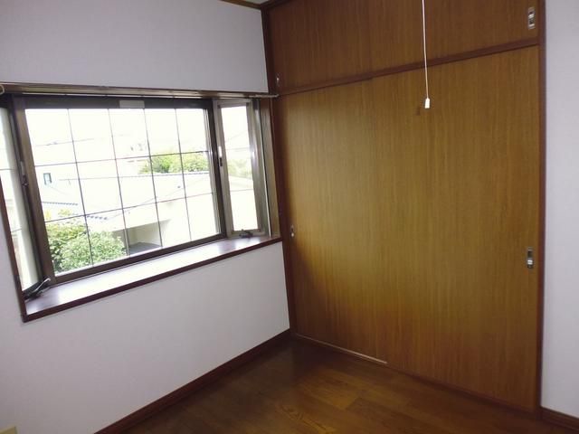 Terrace House for Rent in Kunitachi, Tokyo - 3DK, 54.17 sqm - Thumbnail 2