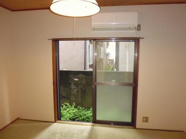 Terrace House for Rent in Kunitachi, Tokyo - 3DK, 54.17 sqm - Thumbnail 3