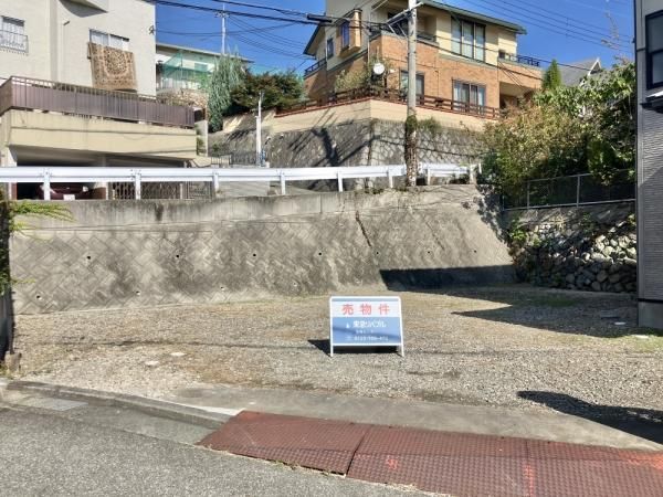 3LDK Detached House for Sale in Takarazuka, Hyogo - Thumbnail 3
