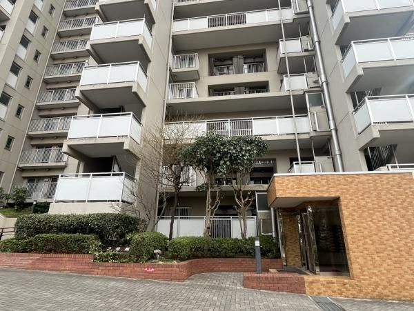 5LDK Apartment for Sale in Inage Sky Town, Chiba City - Thumbnail 2