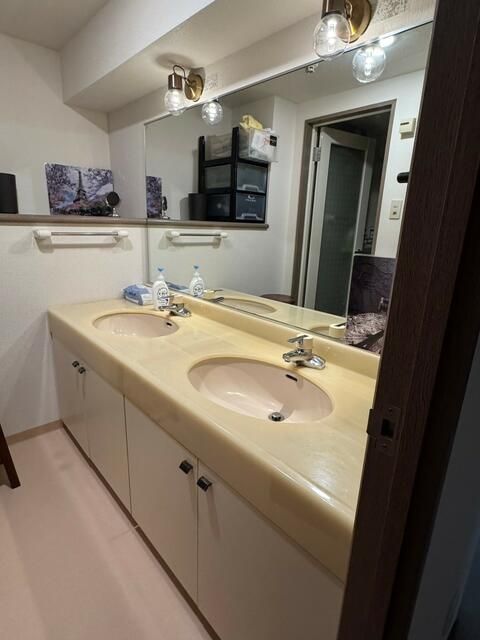 1LDK Apartment for Sale in Jozankei, Minami-ku, Sapporo, Hokkaido - Thumbnail 3