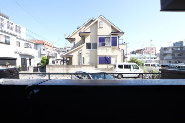 1K Apartment for Rent in Minami-Koshigaya, Saitama - Thumbnail 2