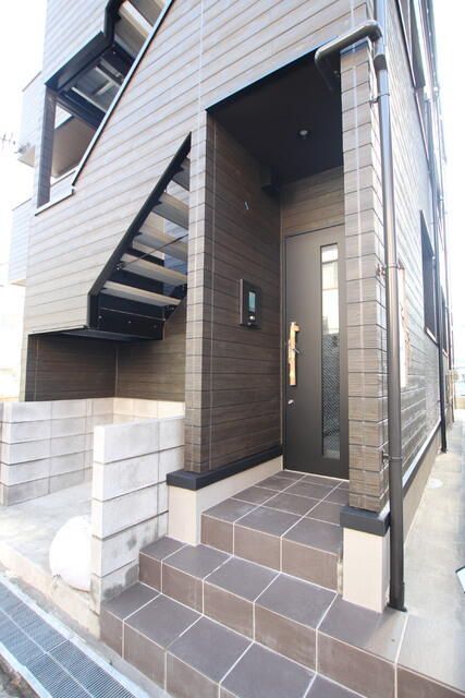 1K Apartment for Rent in Minami-Koshigaya, Saitama - Thumbnail 4
