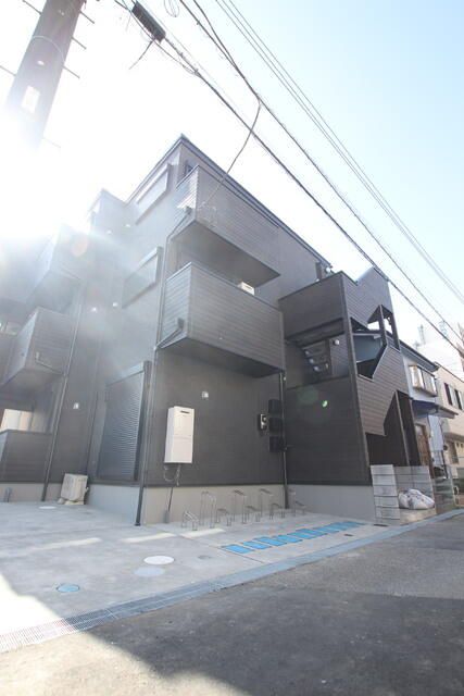 1K Apartment for Rent in Minami-Koshigaya, Saitama - Thumbnail 3