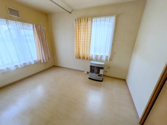 4LDK Single-Story House for Sale in Otaru, Hokkaido - Thumbnail 3