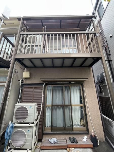 6-Unit Share House Apartment for Sale in Shinjuku, Tokyo - Thumbnail 2