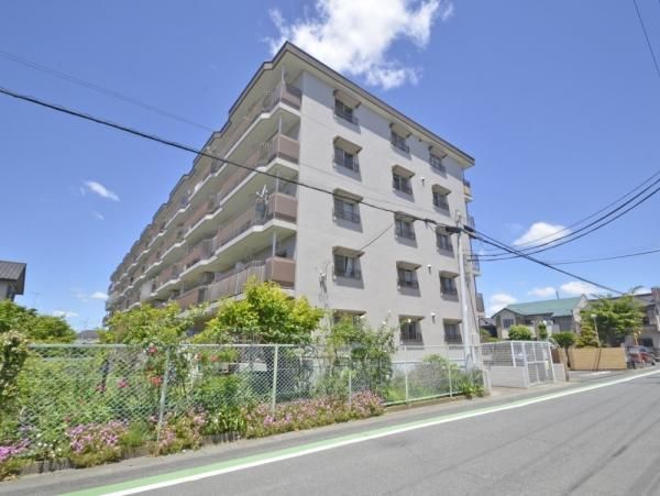 4DK Apartment in Konosu City, Saitama - 76.59 sqm - Thumbnail 2