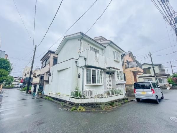 4LDK Detached House for Sale in Komae, Tokyo - Thumbnail 3