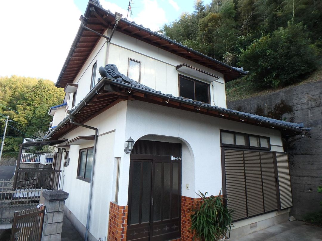 5DK Detached House for Sale in Nagasaki's Showa District - Main Image