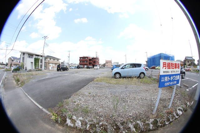 Monthly Parking Space Rental near Fujishiro Station, Toride - Thumbnail 2