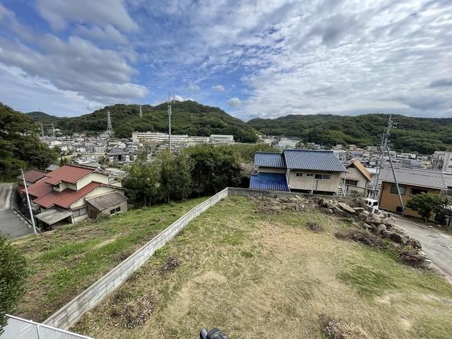 7DK House for Sale in Kasaoka, Okayama | 146.34㎡ Living Space - Thumbnail 3