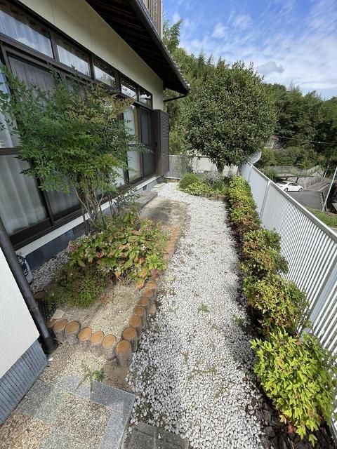 7DK House for Sale in Kasaoka, Okayama | 146.34㎡ Living Space - Thumbnail 4
