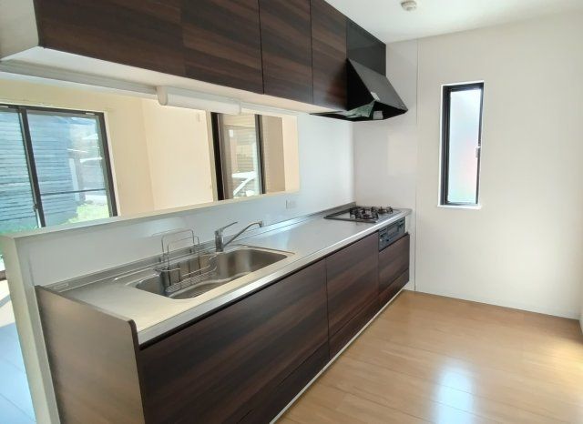 Modern 3LDK House for Sale in Higashiomi, Shiga | 2020 Build - Thumbnail 3