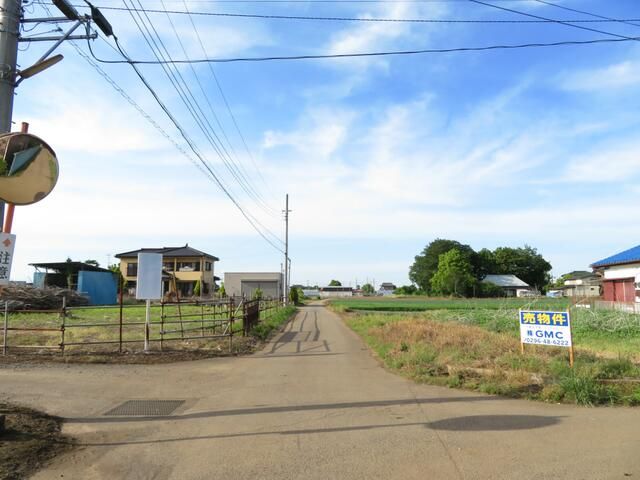 Corner Lot Land for Sale in Yuki City, Ibaraki - Thumbnail 2