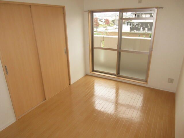 1LDK Apartment for Rent in Oyama, Tochigi - Thumbnail 4