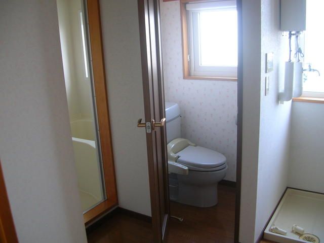 1SDK Apartment for Rent near Hon-Hachinohe Station, Hachinohe - Thumbnail 3