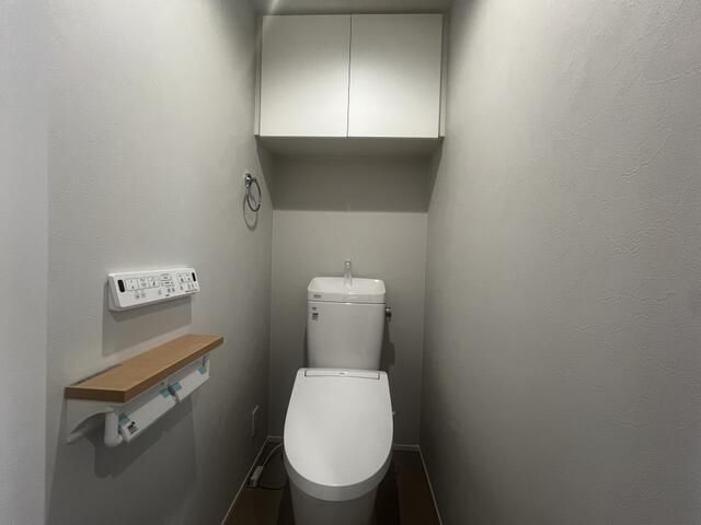 2LDK Apartment in Adachi-ku, Tokyo – 57m², SRC, Near Kita-Ayase Station - Thumbnail 4