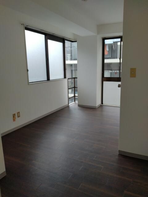 2K Apartment for Rent in Miyamae-ku, Kawasaki | 38 sqm - Thumbnail 3
