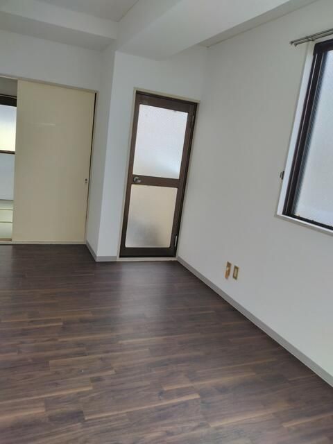 2K Apartment for Rent in Miyamae-ku, Kawasaki | 38 sqm - Thumbnail 2