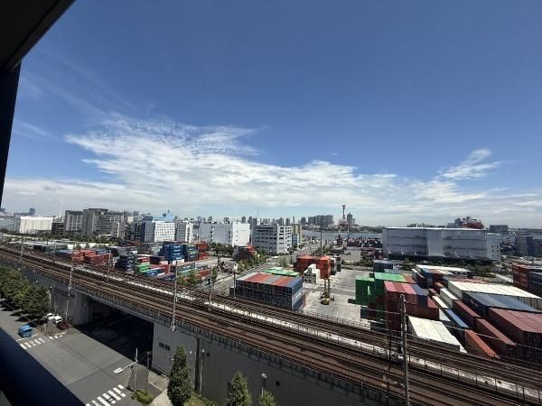 Shinagawa East City Tower 2LDK Apartment for Sale in Tokyo - Thumbnail 4