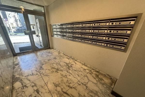 Azabudai National Court Commercial Unit for Sale in Minato, Tokyo - Thumbnail 3