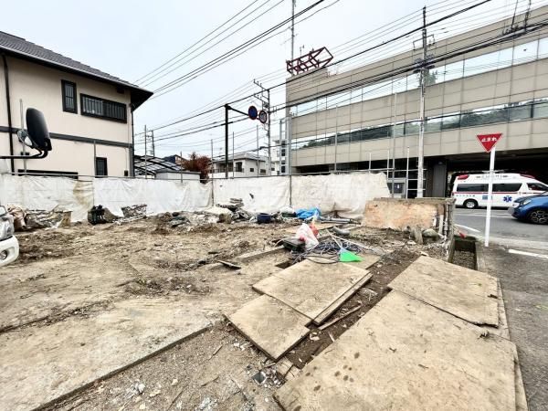 Land for Sale in Zushi, Kanagawa - 98.23 sqm Corner Lot - Thumbnail 3