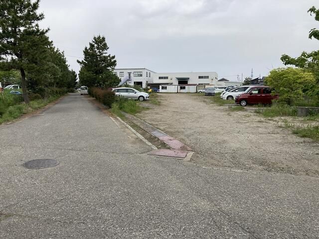 Land for Sale in Imizu City, Toyama - 1,064 sqm - Thumbnail 3