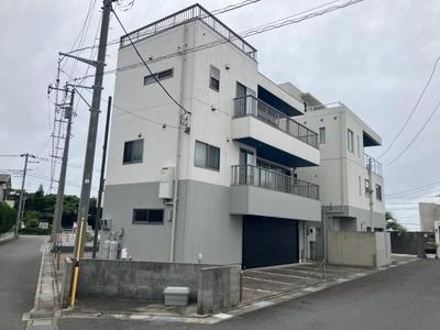 Modern 4-Story House in Miura, Kanagawa with 237 sqm Living Space — Image 9, Miura, Kanagawa
